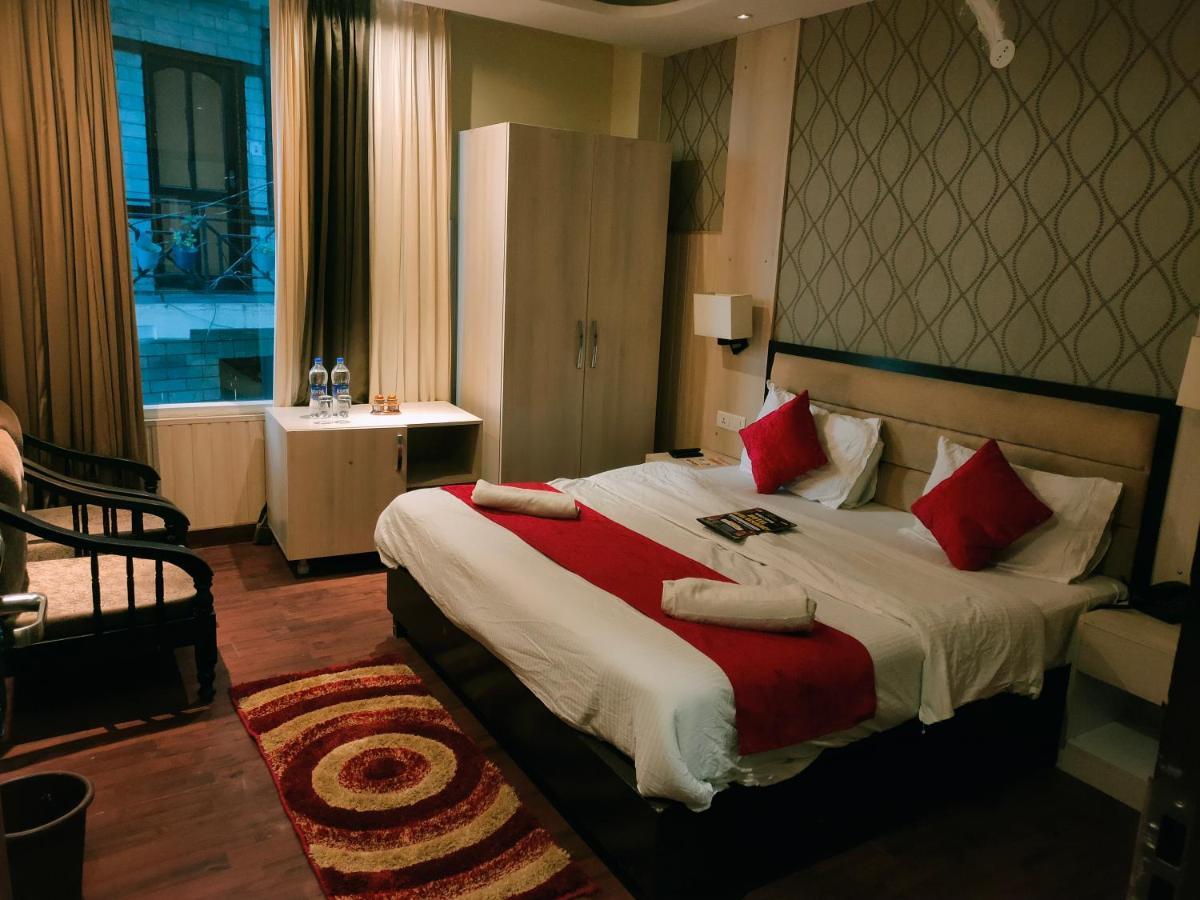 Hotel Royal Residency Manāli Zewnętrze zdjęcie