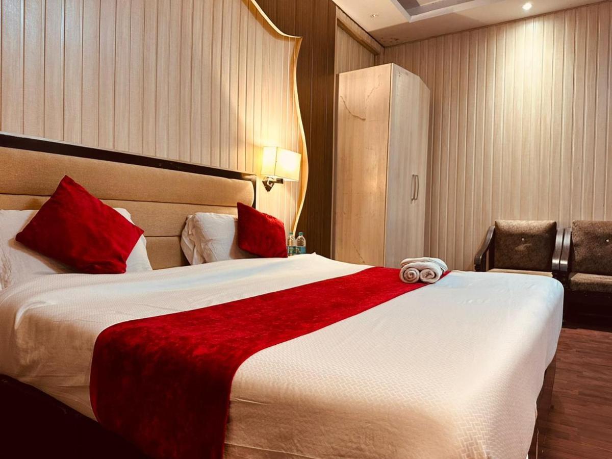 Hotel Royal Residency Manāli Zewnętrze zdjęcie