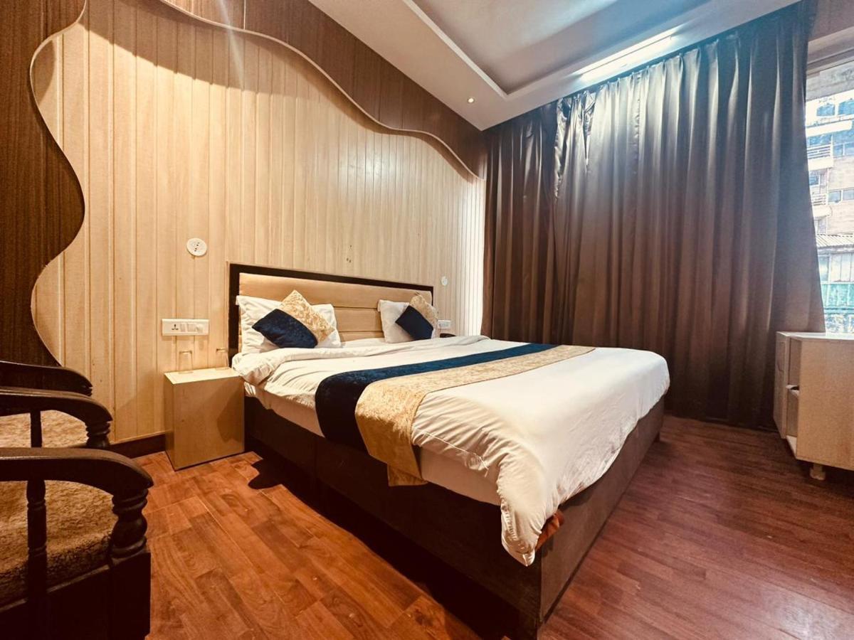 Hotel Royal Residency Manāli Zewnętrze zdjęcie