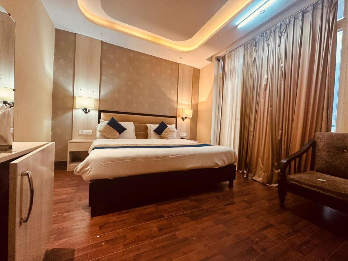 Hotel Royal Residency Manāli Zewnętrze zdjęcie