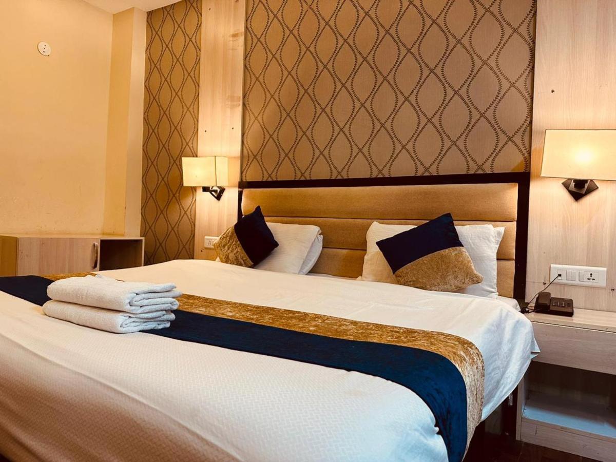 Hotel Royal Residency Manāli Zewnętrze zdjęcie