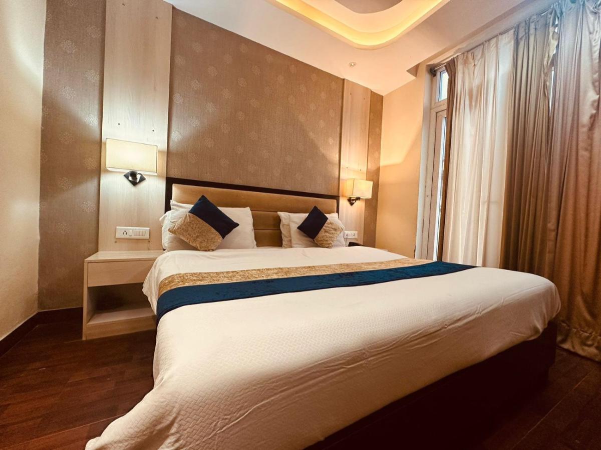 Hotel Royal Residency Manāli Zewnętrze zdjęcie